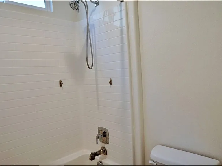 10519 Wilding Dr — Photo 20