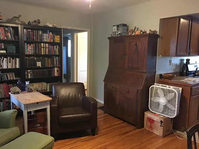 202 Hessel Blvd — Photo 4