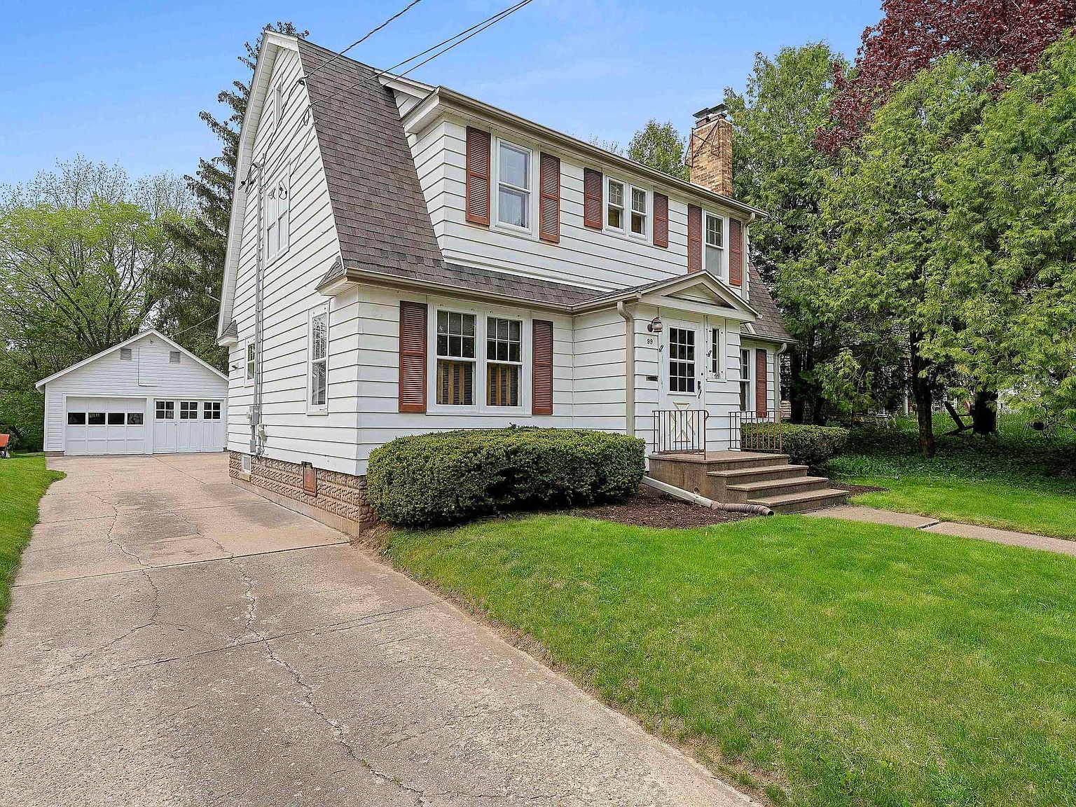 99 N 12th St, Clintonville, WI 54929 Zillow