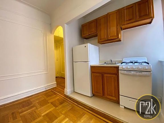 5th image of 34-19 29th St #3L