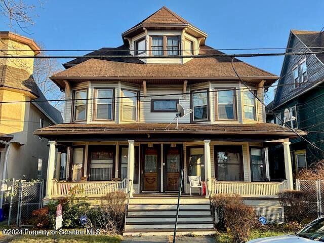 1st image of 145-147 S Hyde Park Ave