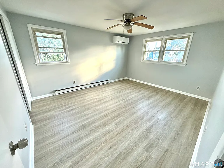 3 Bayview Pl #2 — Photo 9
