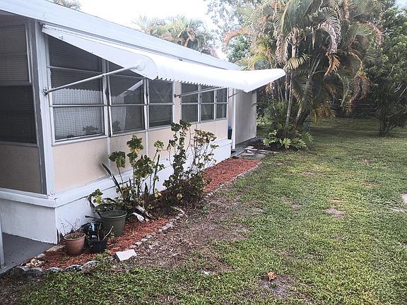 3rd image of 239 Cam Del Rio