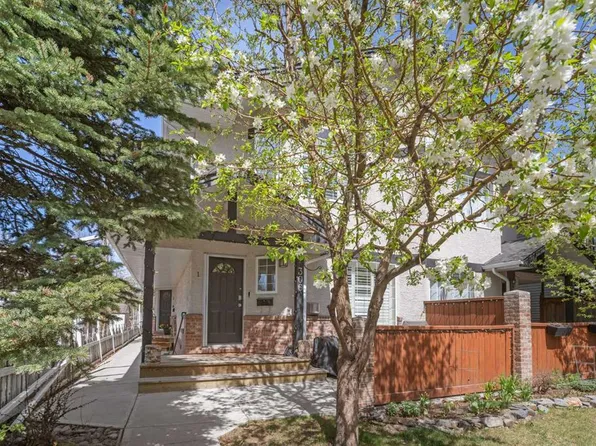 306 W 14th Ave NE #2, Calgary, AB T2E 1E3