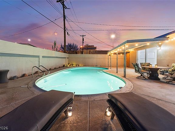 2nd image of 105 Marigold Ln