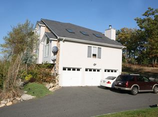 32 Pierce Dr, Stony Pt, NY