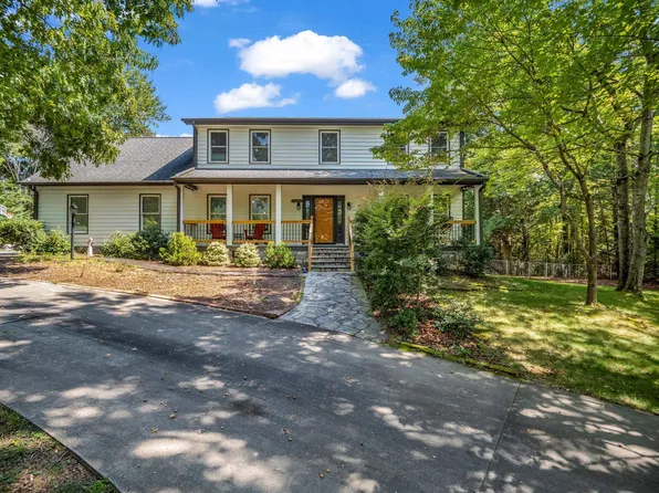 215 Hillcrest Dr, Columbus, NC 28722