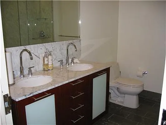 Rented by NY Casa Group | media 26