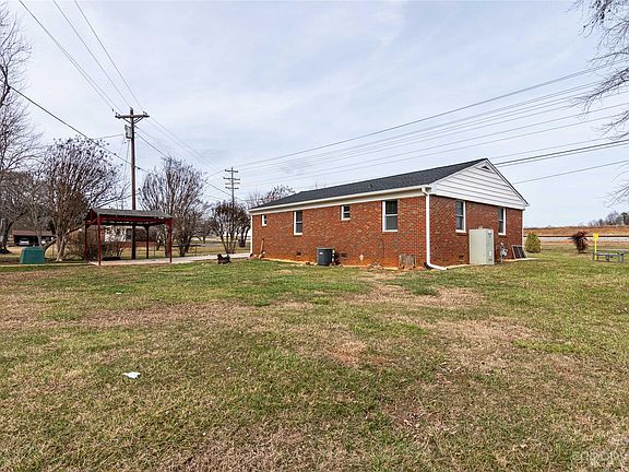 2nd image of 3751 Taylorsville Hwy