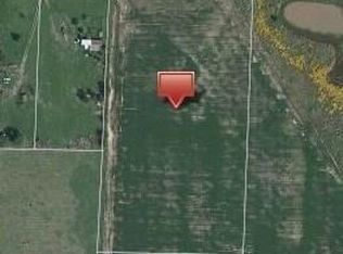 501 Cherokee Dr, Gentry, AR 72734