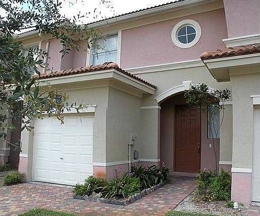 2nd image of 1504 Seminole Palms Dr