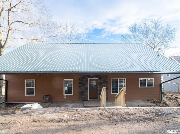 8518 W 1st St, Mapleton, IL 61547