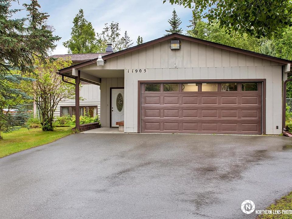 2nd image of 11905 Wilderness Dr