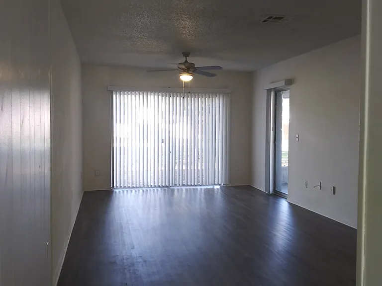 Oak Ridge Apartments — Photo 22