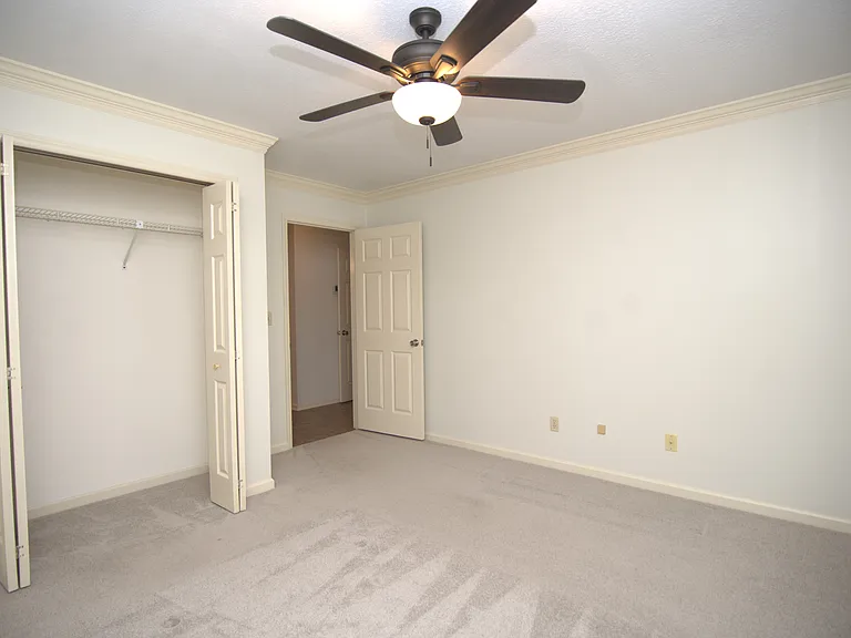 41 Poplar Court Ln #41 — Photo 19