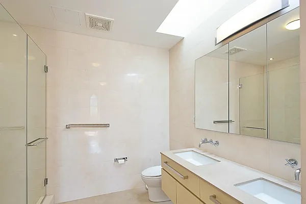 Sold by RealtyTopia | media 24