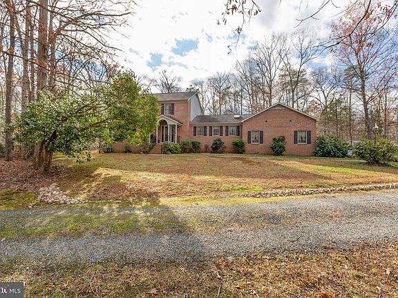 4th image of 13602 McLane Pl