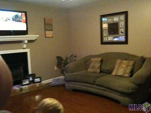 2nd image of 11115 Henson Dr