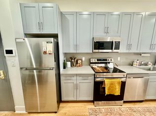 387 Onderdonk Ave APT 2L, Ridgewood, NY 11385