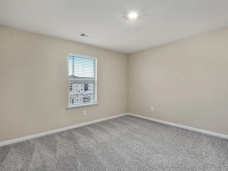 290 Moonstone Way — Photo 25