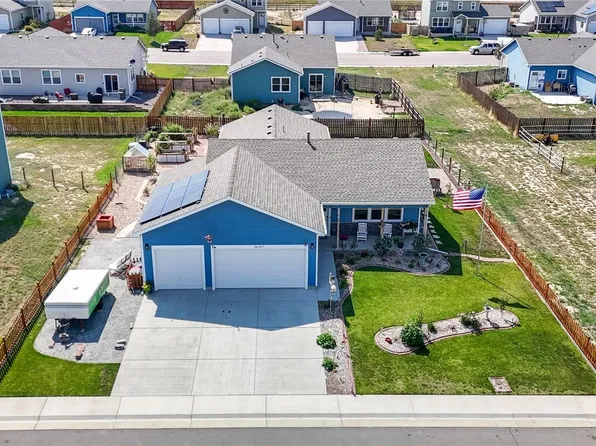 317 S 3rd Avenue, Deer Trail, CO 80105