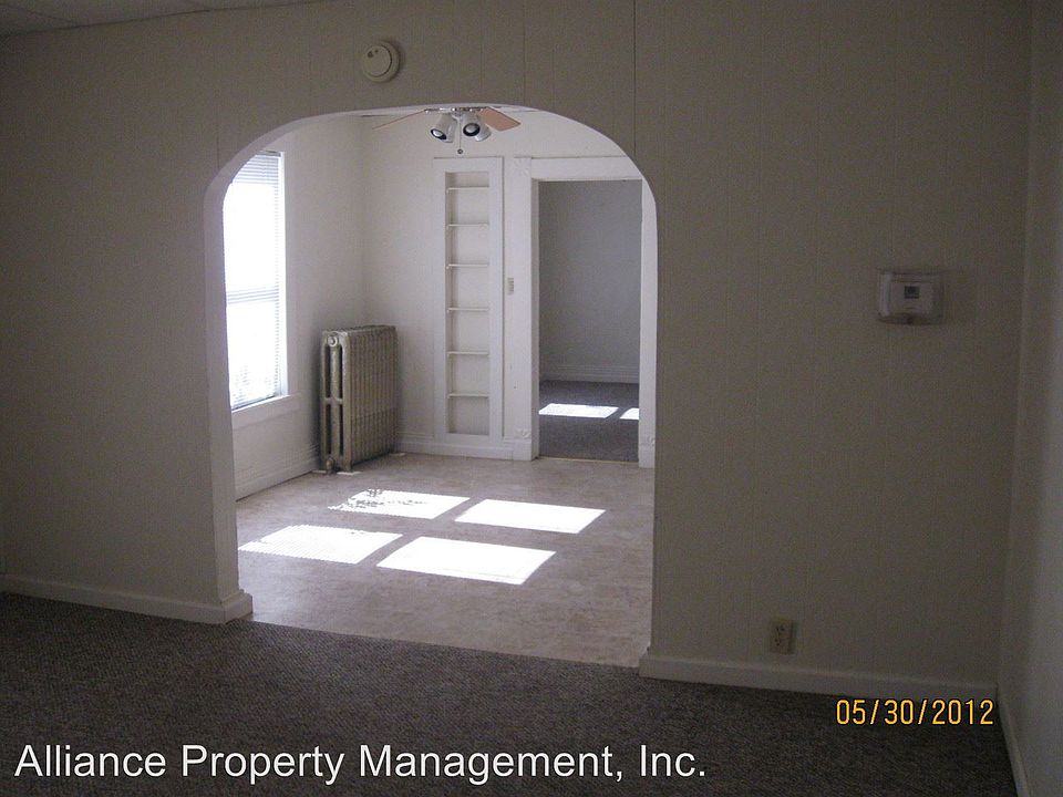 1st image of 1017 Laramie St APT 02