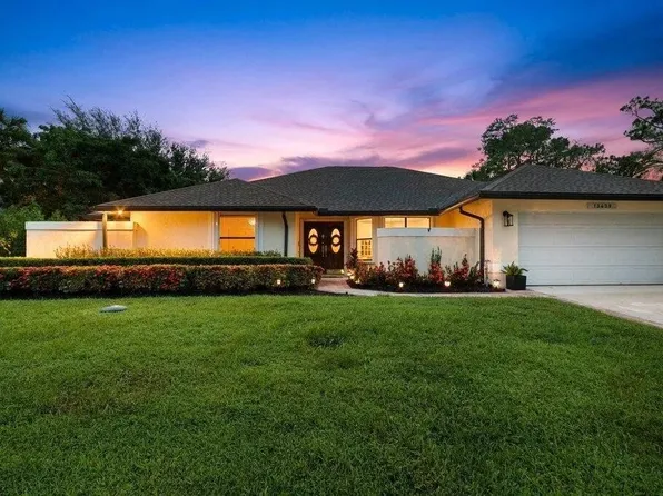 13439 Kingsbury Dr, Wellington, FL 33414