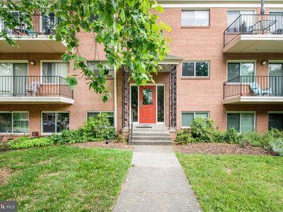 10626 Weymouth St #W4, Bethesda, MD, 20814