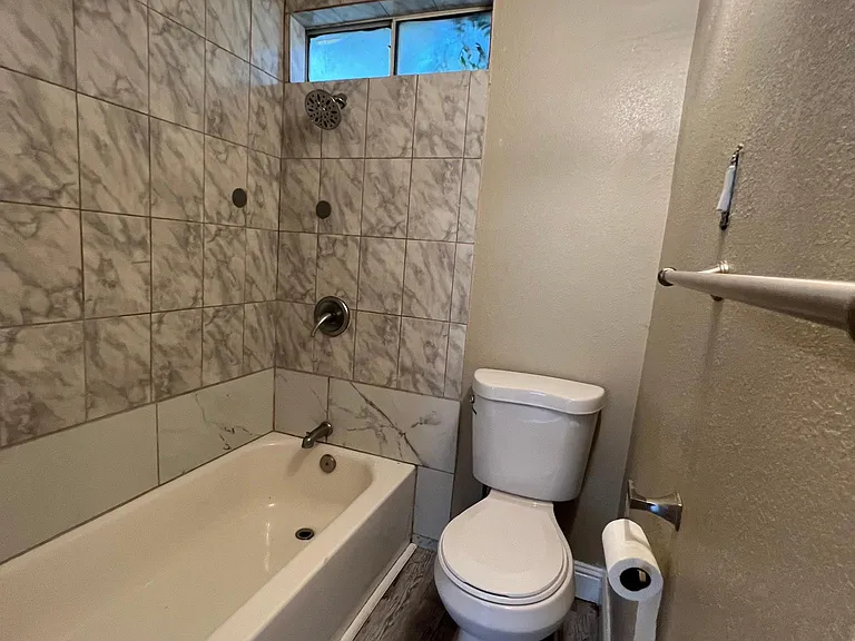 4045 Temple City Blvd — Photo 16
