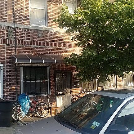3rd image of 21108 99th Ave