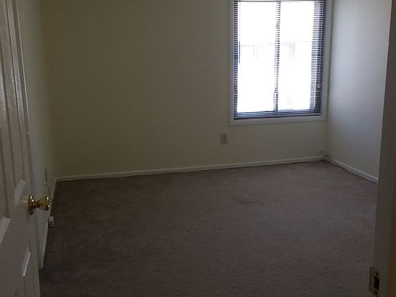 1st bedroom