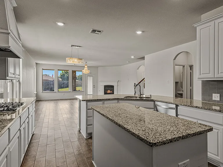 3109 Maverick Dr — Photo 10