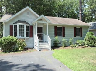 176 Sandyhook Rd, Ocean Pines, MD 21811