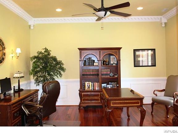 2nd image of 3807 Weatherbury Pl