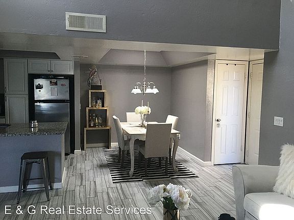 5th image of 2935 N 68th St Unit 226