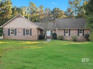 802 Pinewood Ct, Daphne, AL 36526