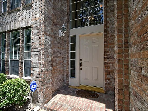 5th image of 6119 Kristen Park Ln