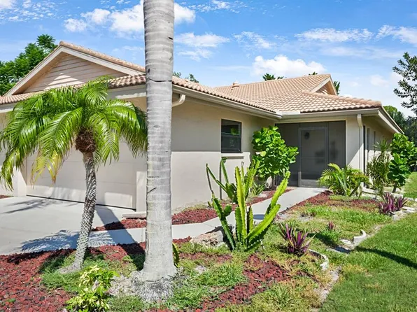 7177 N Wood Creek Dr NW #7, Sarasota, FL 34231