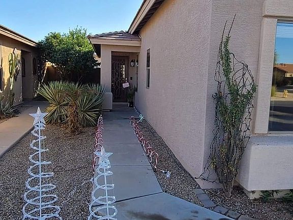 3rd image of 43893 W Elm Dr