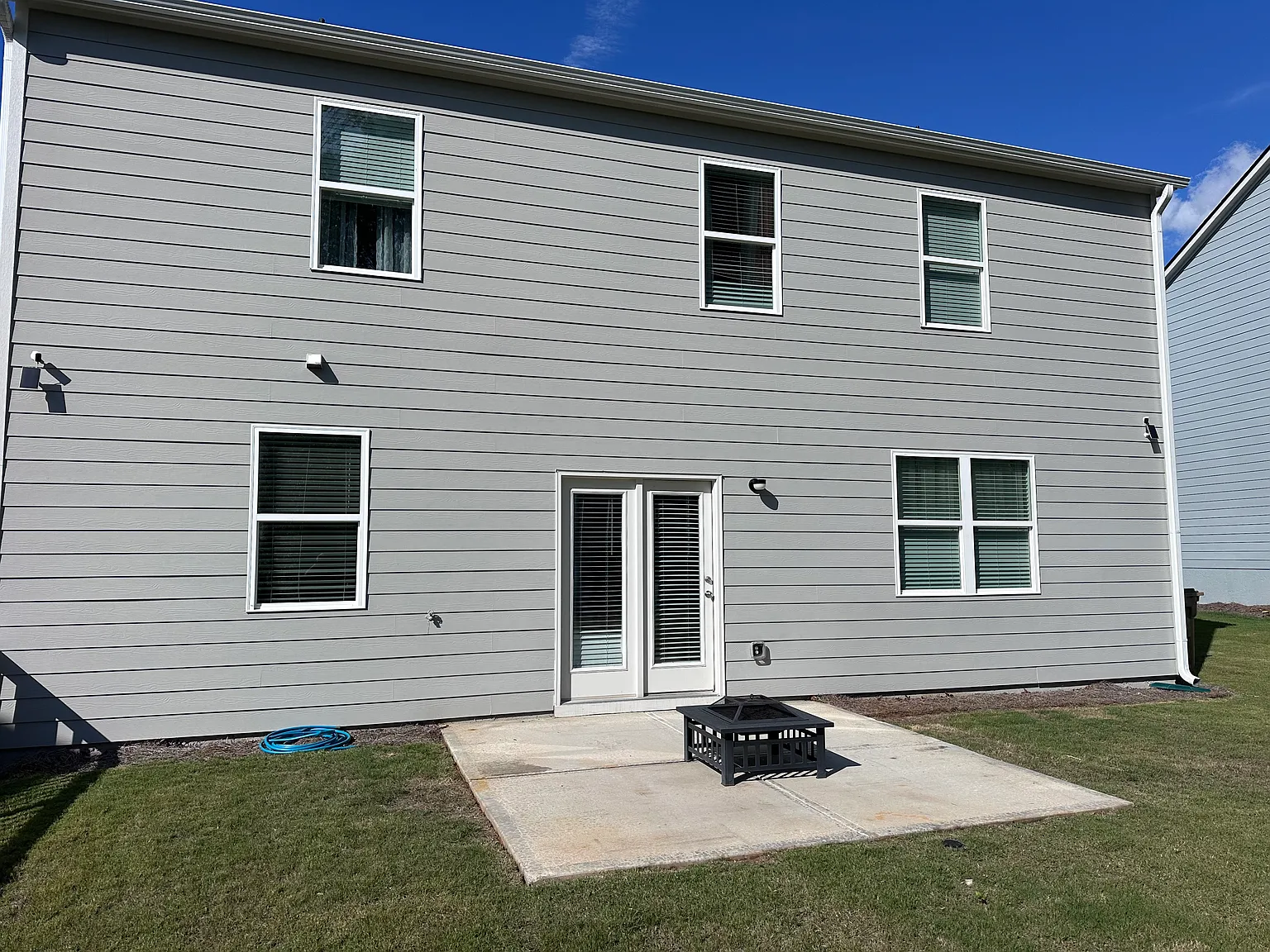 19 Manor Way — Photo 4