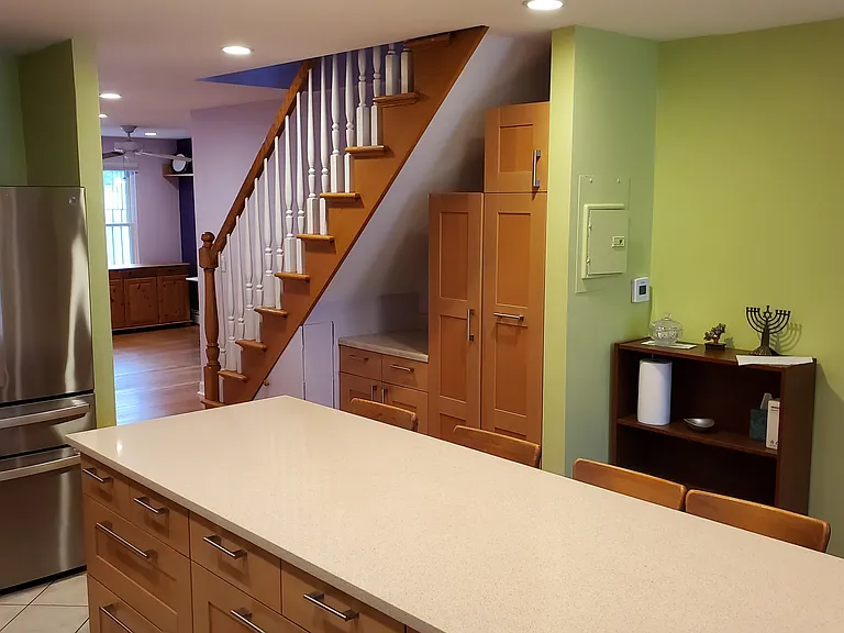 231 E 110th St #1 — Photo 3