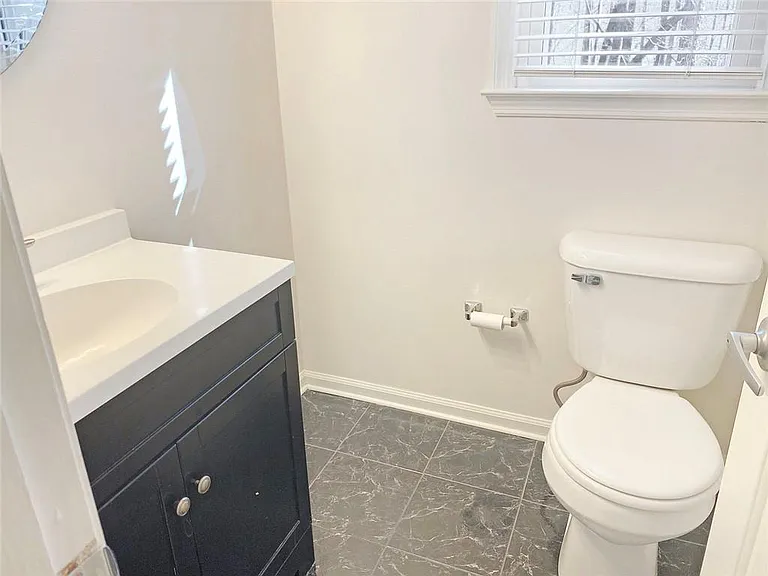 860 Crab Orchard Dr — Photo 24