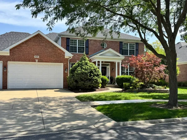 1027 E Marion St, Arlington Heights, IL 60004
