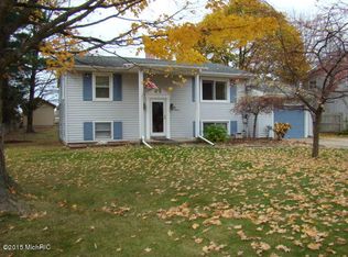 411 Allen Rd, Marshall, MI 49068