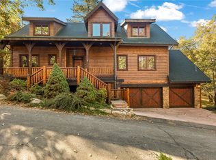 28441 Teal Dr, Lake Arrowhead, CA 92352