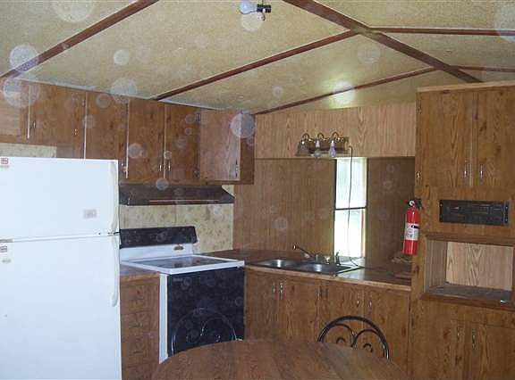 5th image of 195 Brown Dr SE