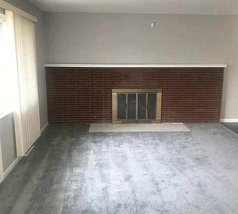 3rd image of 1354 Shanley Dr