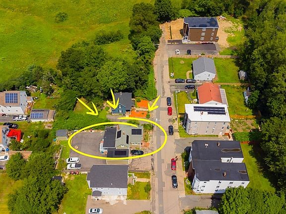 4th image of 56 Taber Ave