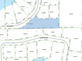 114 E Oakside Dr, Interlachen, FL 32148