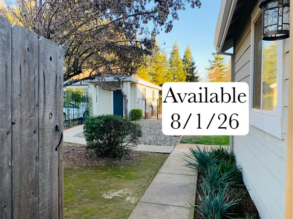 2739 Casabella Dr, Redding, CA 96002